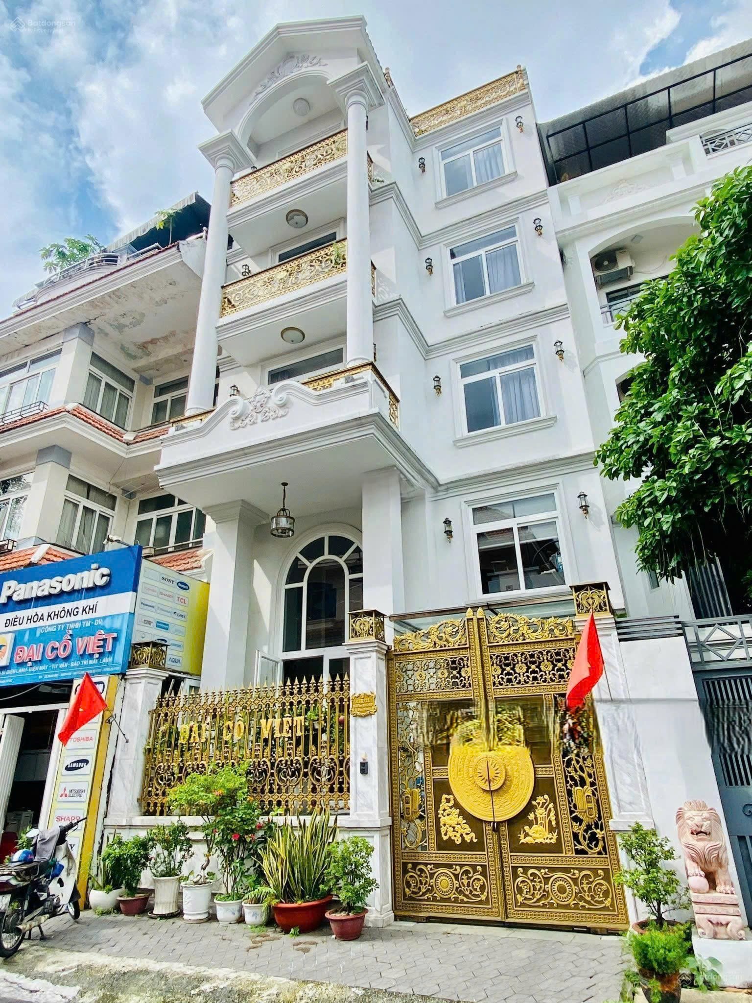 Nhà thuê tại Đường Hồ Văn Huê, Phú Nhuận